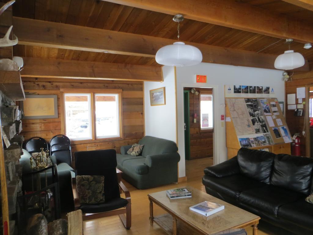 Hi Kananaskis Wilderness - Hostel Bagian luar foto